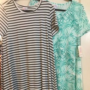 2 medium lularoe carlys new